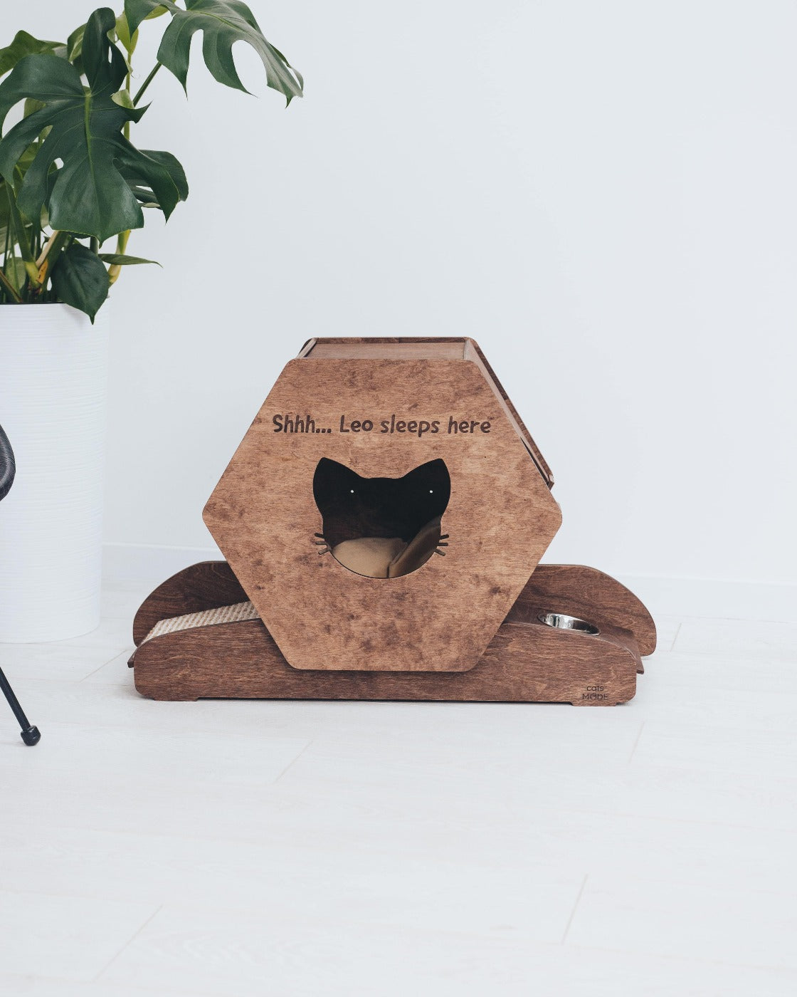 Cat House Stand (B2B)